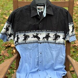 CUMBERLAND OUTFITTERS Medium Bronco Pearl Snap
100% Cotton